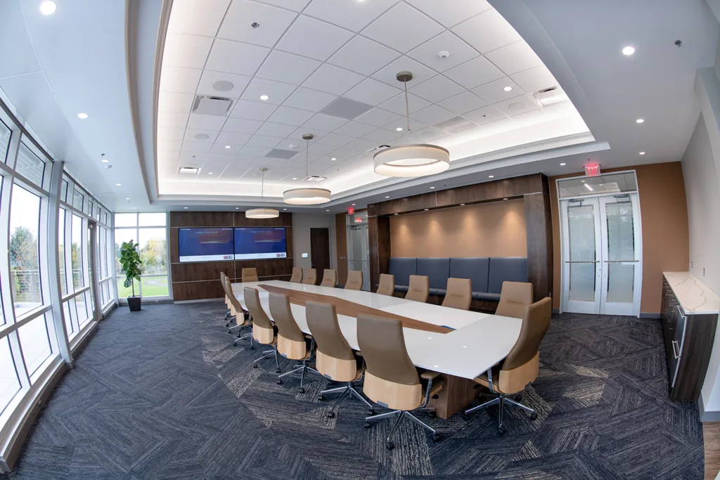 Main conference room for the SET SEG office building 
