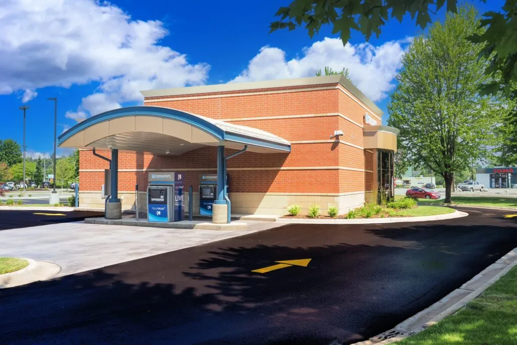 Consumers Credit Union East Lansing exterior