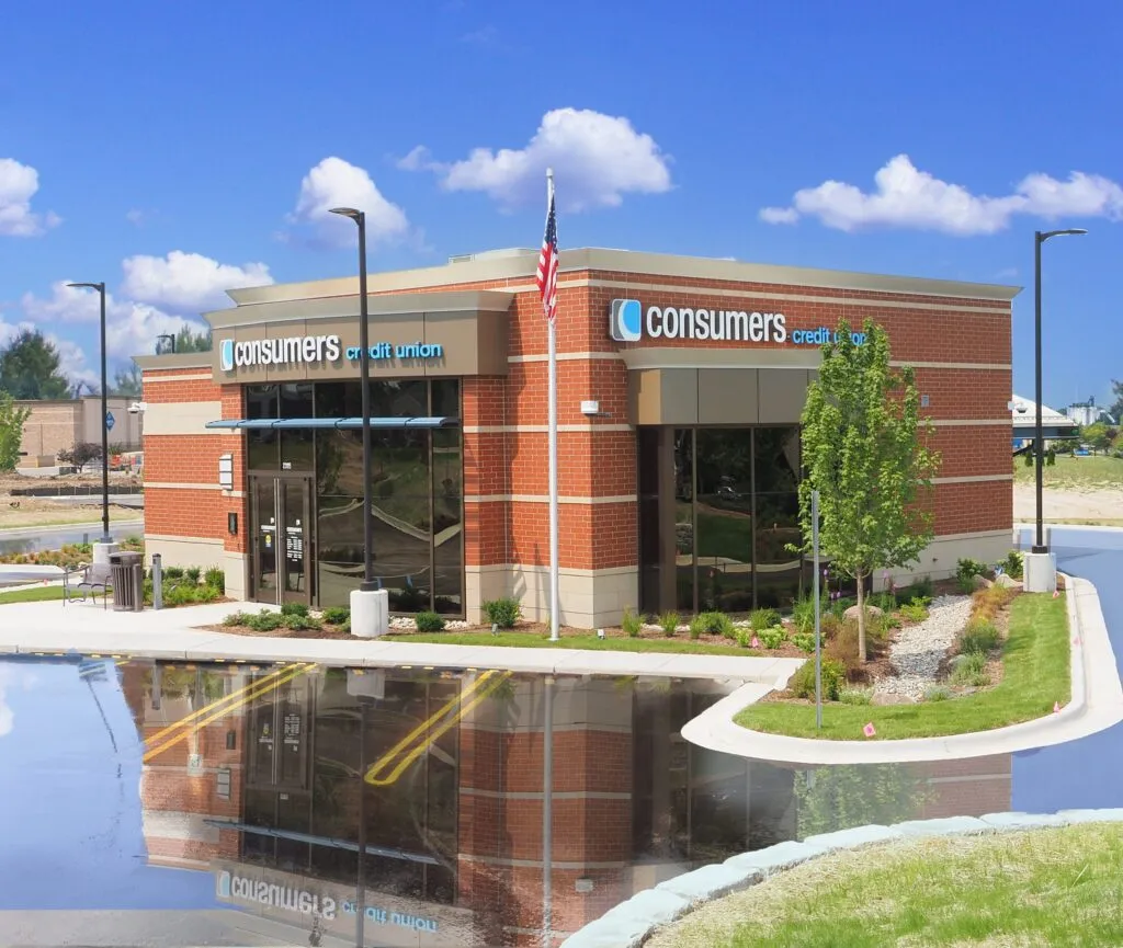 Consumers Credit Union Lansing parking lot entrance