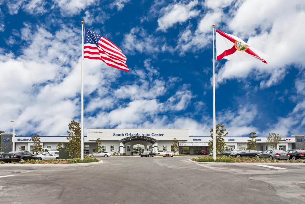 Boyland Auto Car Care exterior flags