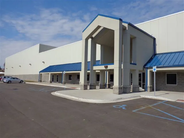 MAGNA International Cosma Casting exterior front entrance
