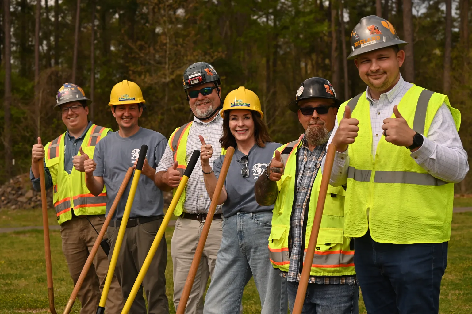 Chimp Haven Ground Breaking