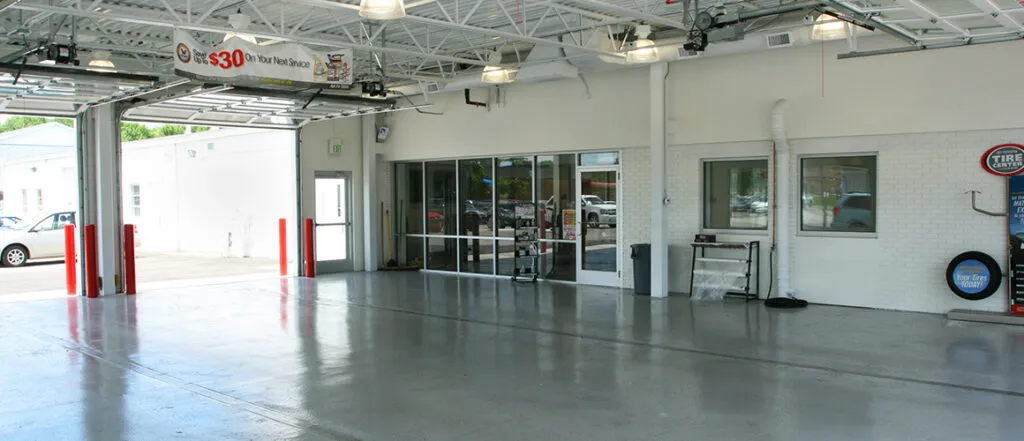 Toyota Labadie service entrance