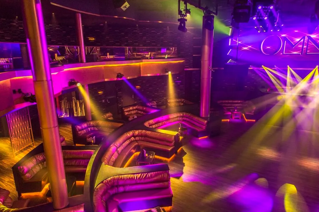 OMNIA floor with purple and yellow lights