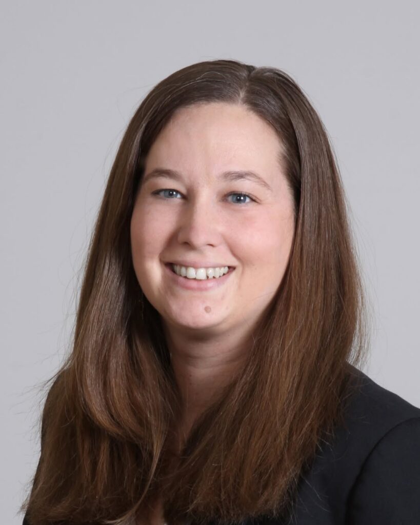 Juanita Pierce headshot