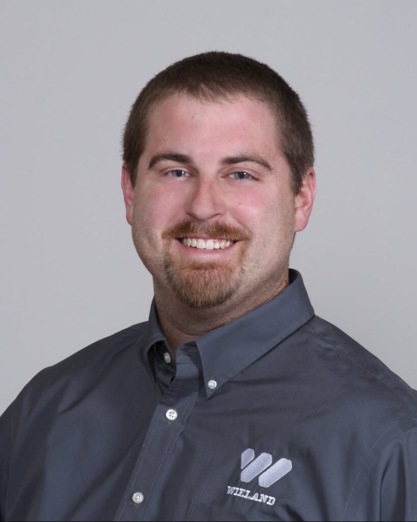 Tyler Buxton headshot