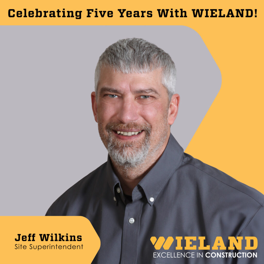 Graphic of a site superintendent who is celebrating his 5th anniversary at WIELAND